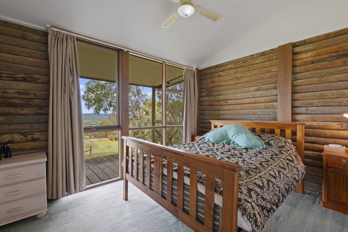 370 Tabletop Road, Bridge Creek