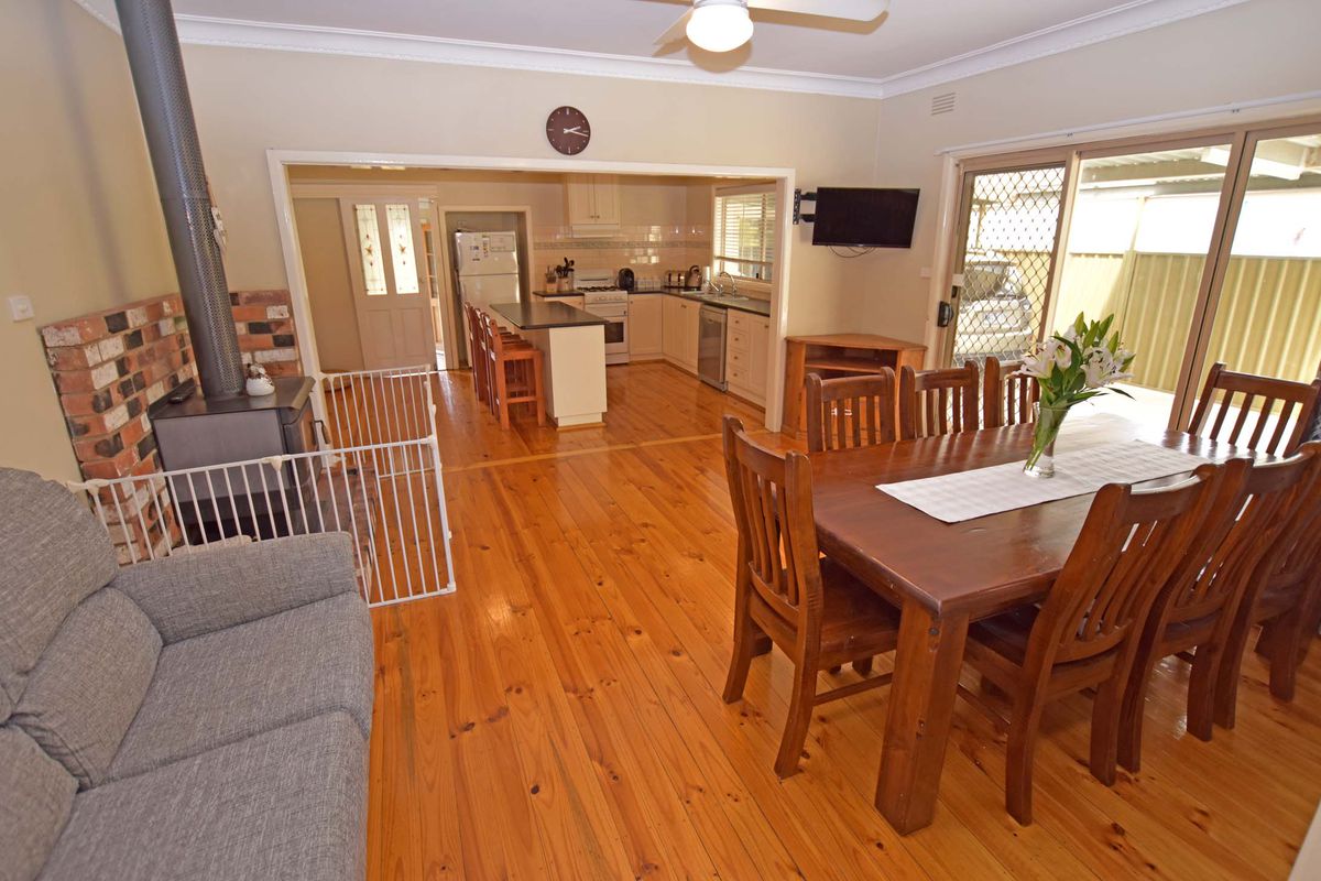 14 Weller Road, Lancaster