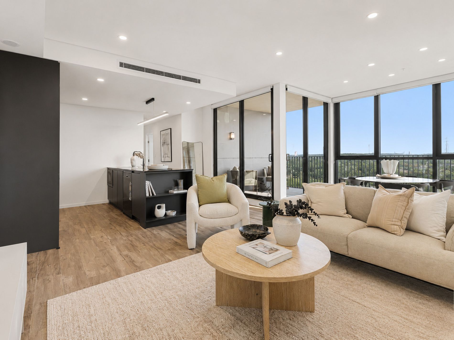 2Bed / 3 bennelong parkway, Wentworth Point