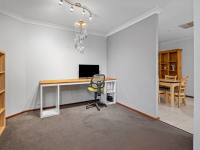 2 Montgomery Lane, Hannans