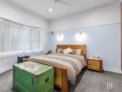 935 Dry Creek Road, Broadford