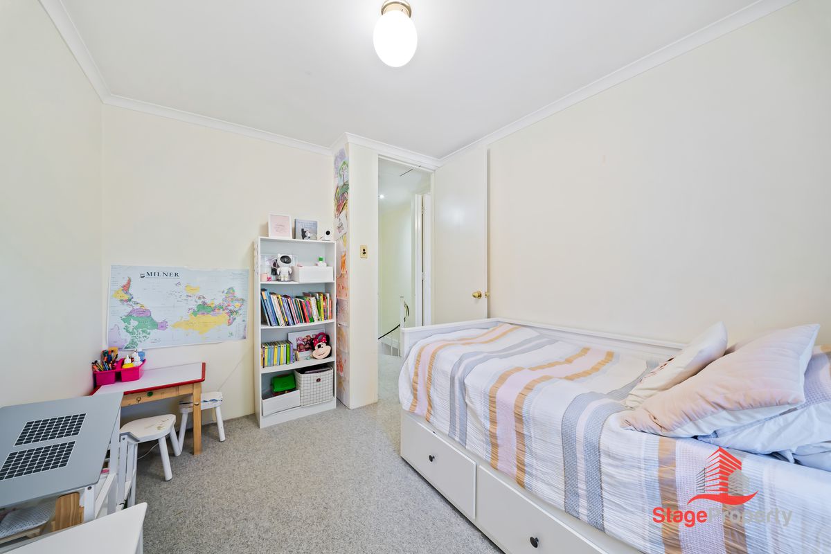 40 / 33 Farina Drive, Yokine