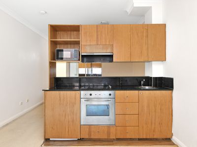 24 / 1 Dwyer Street, Chippendale