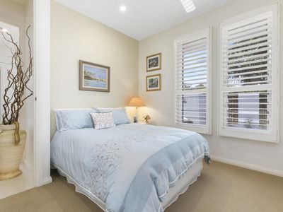 17 Greenside Court, Peregian Springs