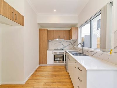 2 / 24 Springwood Street, Mount Gravatt East