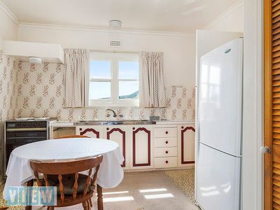 18 Brushy Creek Road, Lenah Valley