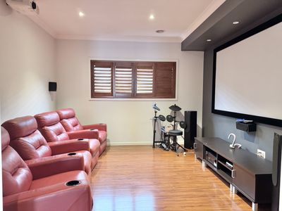 12 Anglers Avenue, Point Cook