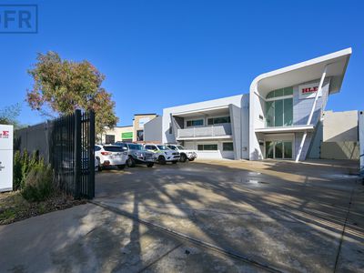 42 Sustainable Avenue, Bibra Lake