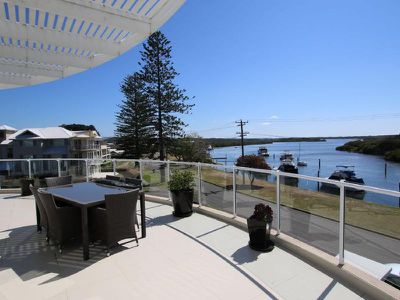 7 / 31-33 Marine Drive, Tea Gardens
