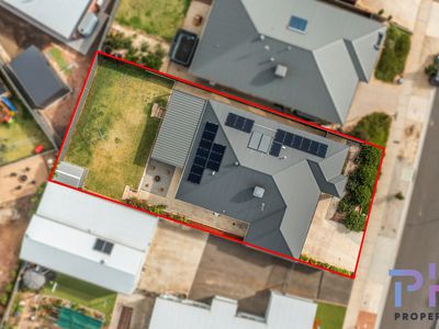 18 Ashbourne Way, Kangaroo Flat