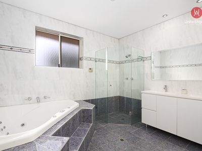49 Lindeman Crescent, Green Valley