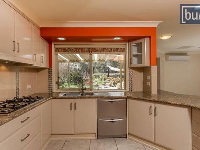 12 Bennett Rd, Thurgoona