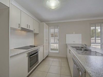 76 Neville Drive, Branyan