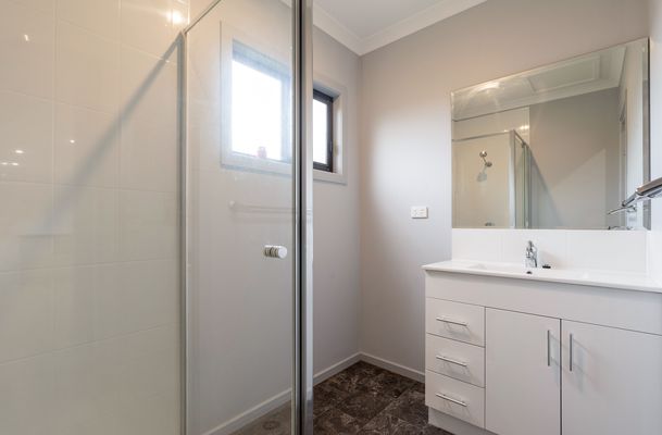 10 Mitford Crescent, Craigieburn