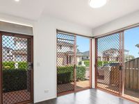2 / 52 Daw Road, Runcorn