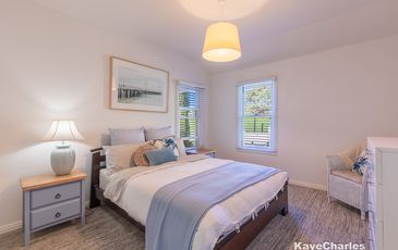 2 Thomson Road, Beaconsfield Upper