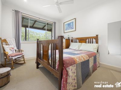 523 Mortons Creek Road, Mortons Creek