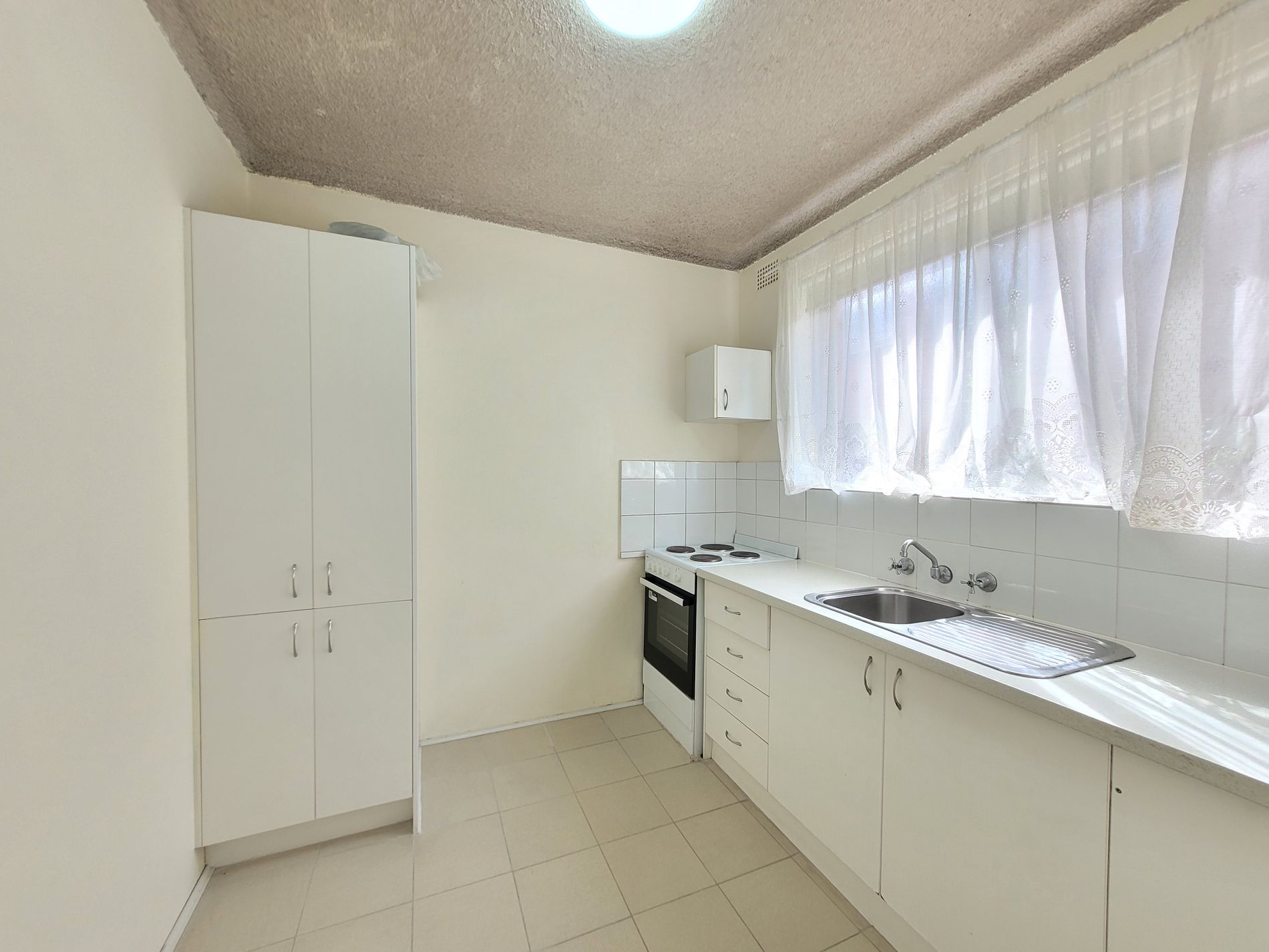 2 / 10 Melrose Avenue, Wiley Park