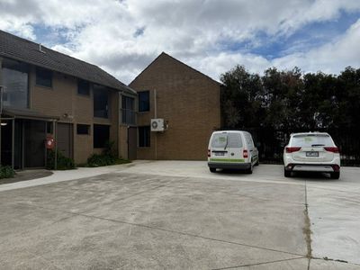 2 / 12 Techno Park Drive, Williamstown