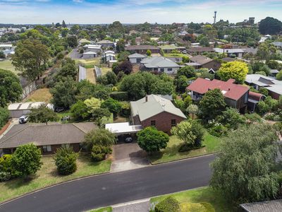 8 Comaum Avenue, Mount Gambier