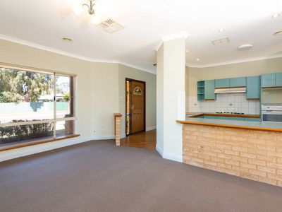 11 Russell Street, Piccadilly