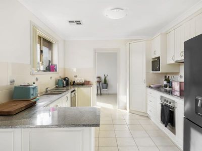 50 Moorilda Road, Barry