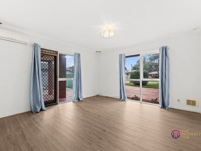 13 Delphinus Place, Rockingham