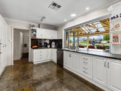 64 ACACIA DRIVE, Millicent