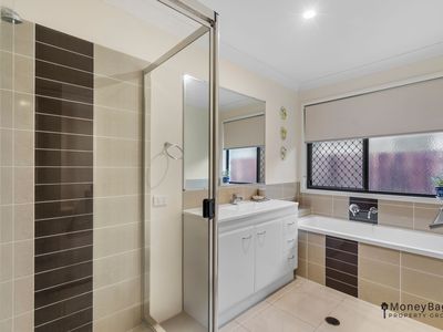34 Songbird Circuit, Flagstone