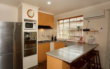 31 Oakleaf Place, Narre Warren South