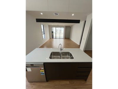 21 / 21 Tomkins Walk, Sydenham