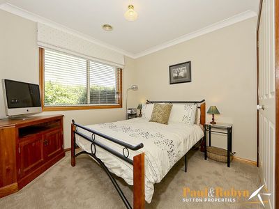 3 Silky Oak Circle, Jerrabomberra