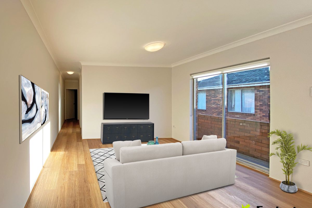 9 / 2 Macintosh Street, Mascot