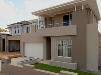 5 Grasstree Way, Churchlands
