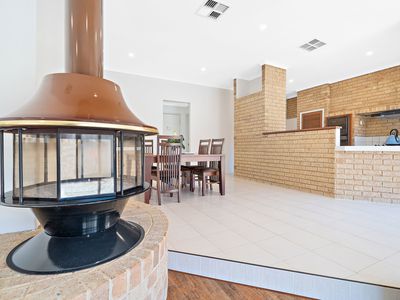 15 Purser Cove, Murdoch