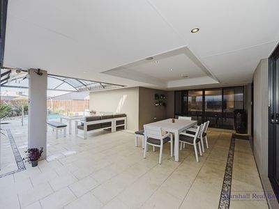 102 Millendon Street, Carramar
