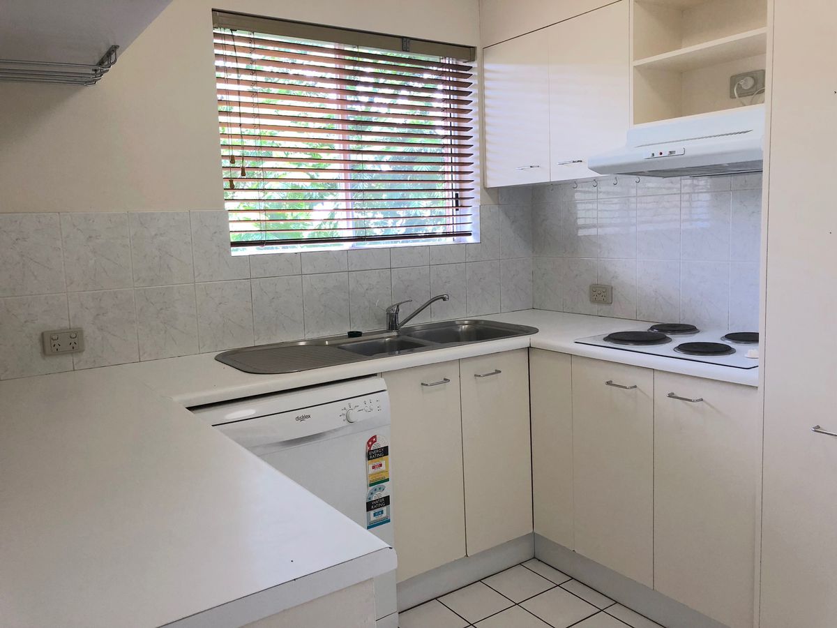 4 / 5 Norwood Street, Toowong