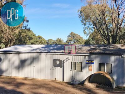 10 Hill Top Lane, Barwite