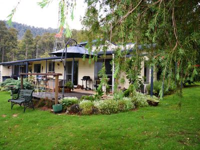 18 Stewarts Road, Tawonga South