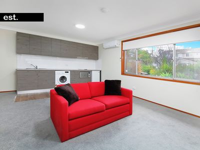 1B Holmes Avenue, Oatlands