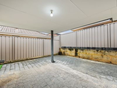 65 Panozza Circle, Maddington