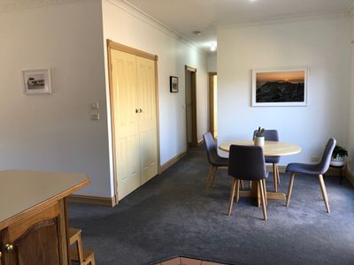 4 / 9 Frank Street, Newtown