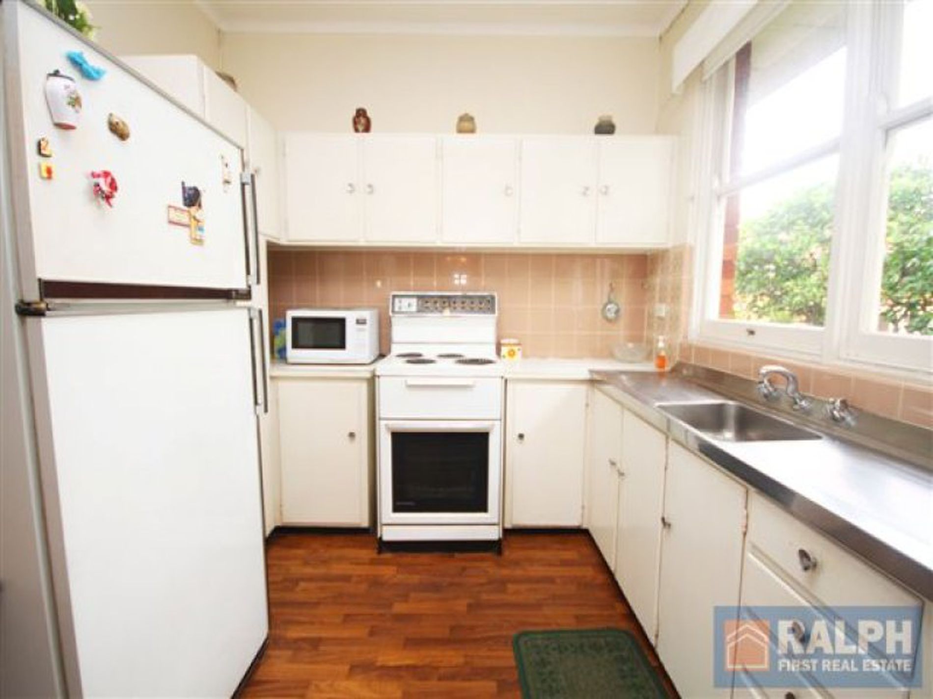 1 Stern Place, Roselands