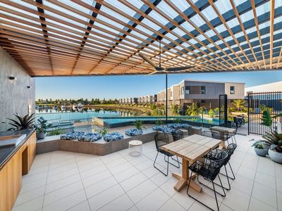 11 Park Lane, Hope Island