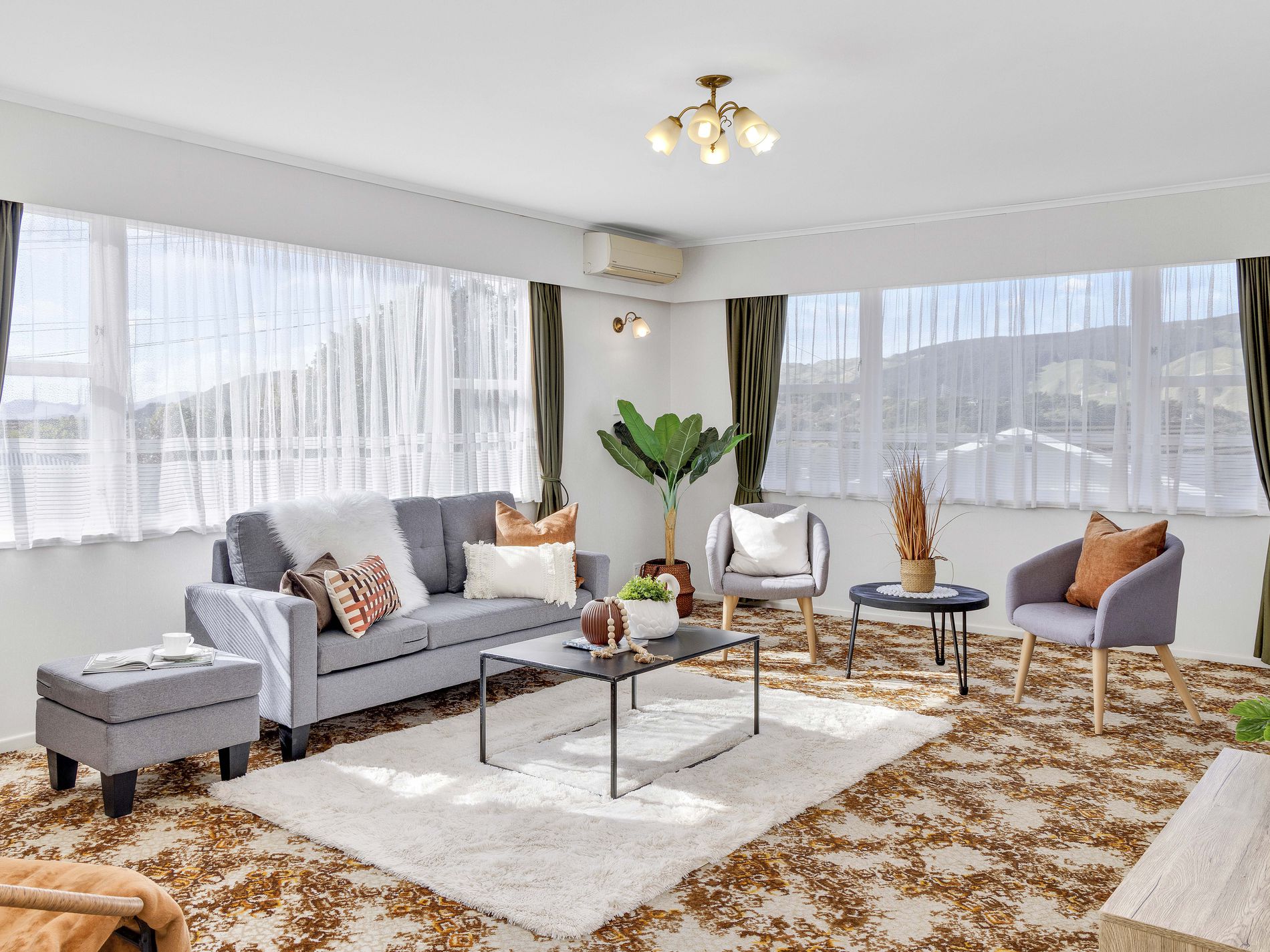 33A Saint Edmund Crescent, Tawa
