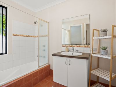 25 Seawind Drive, Rockingham