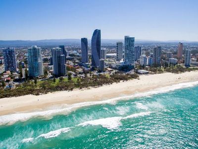 20404 / 21 Elizabeth Avenue, Broadbeach