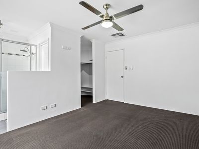 53 Colreavy Ramble, Baldivis