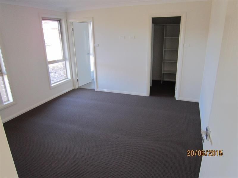 3 Auld Street, Elderslie