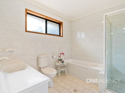 8 Loralyn Avenue, St Georges Basin